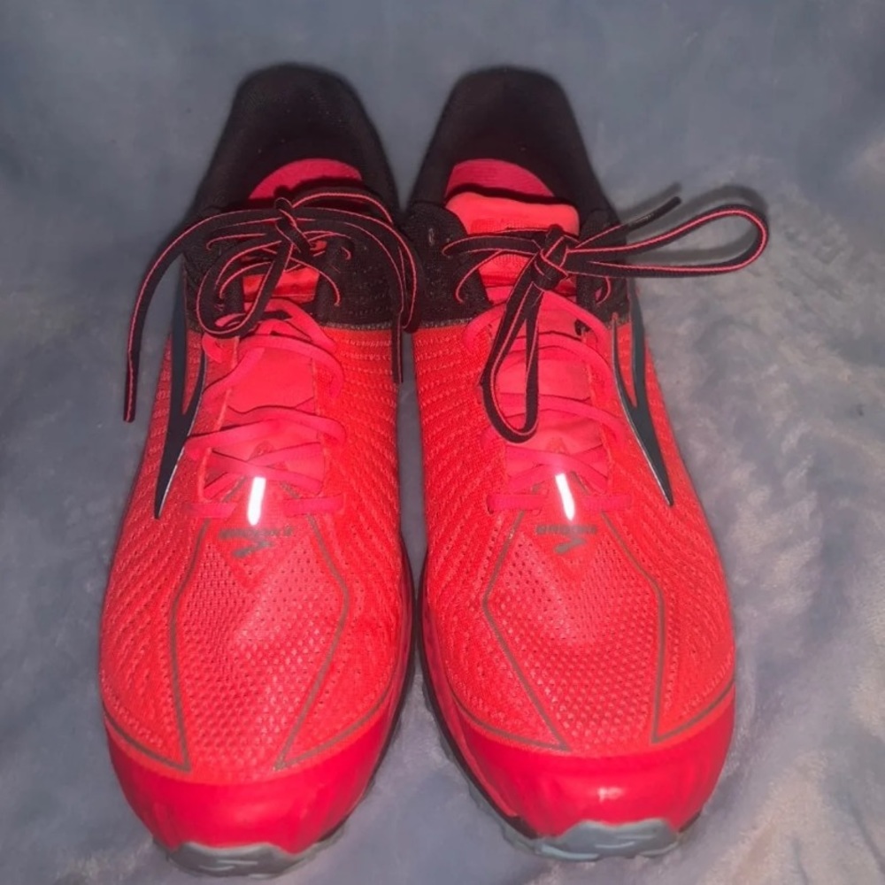 Brooks Mazama running shoes